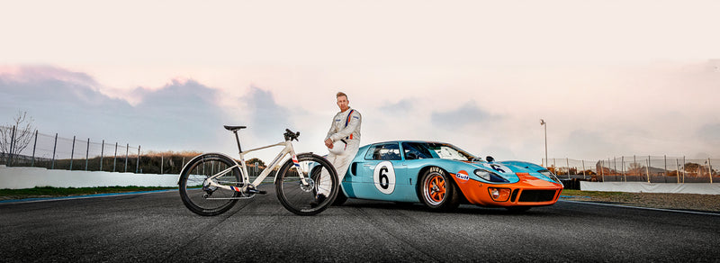 Banner sobre Racing Equipment